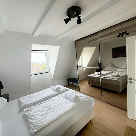 Apartman Jaybnb - Loft Ueber Den Daechern Von
